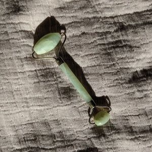 Jade roller. Moving sale!!!